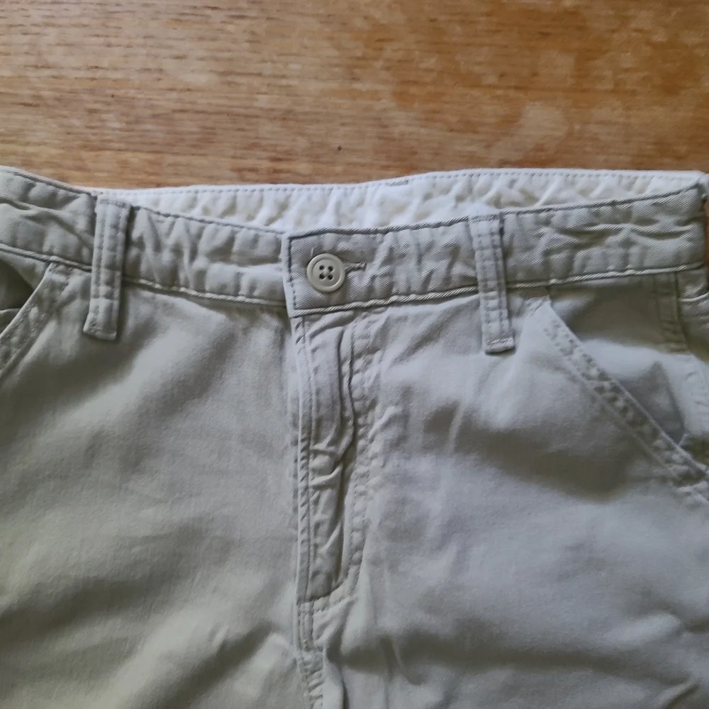 GAP stylish khaki